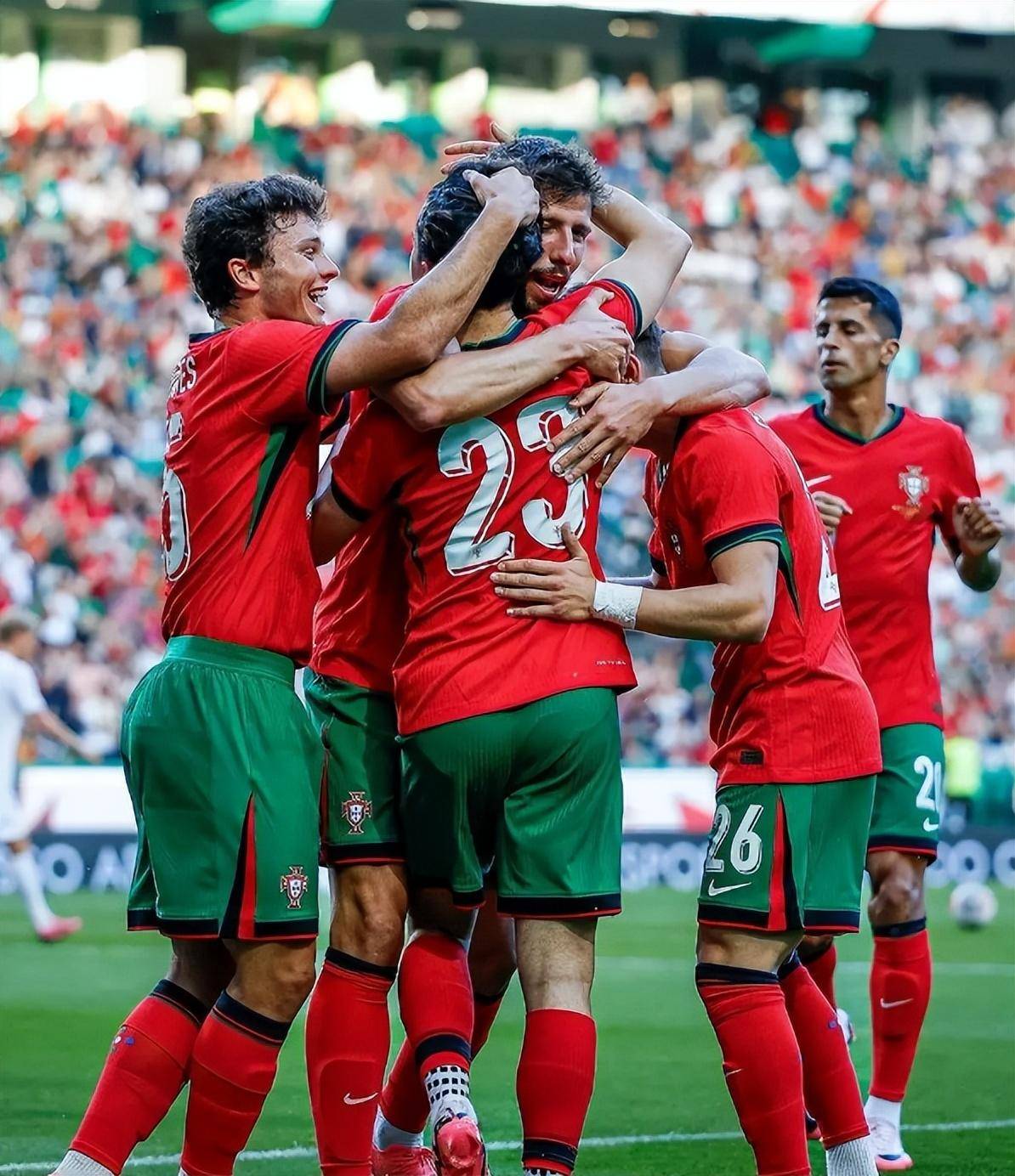 克罗地亚球星受伤,导致球队实力受损的简单介绍 克罗地亚球星受伤,导致球队实力受损的简单介绍