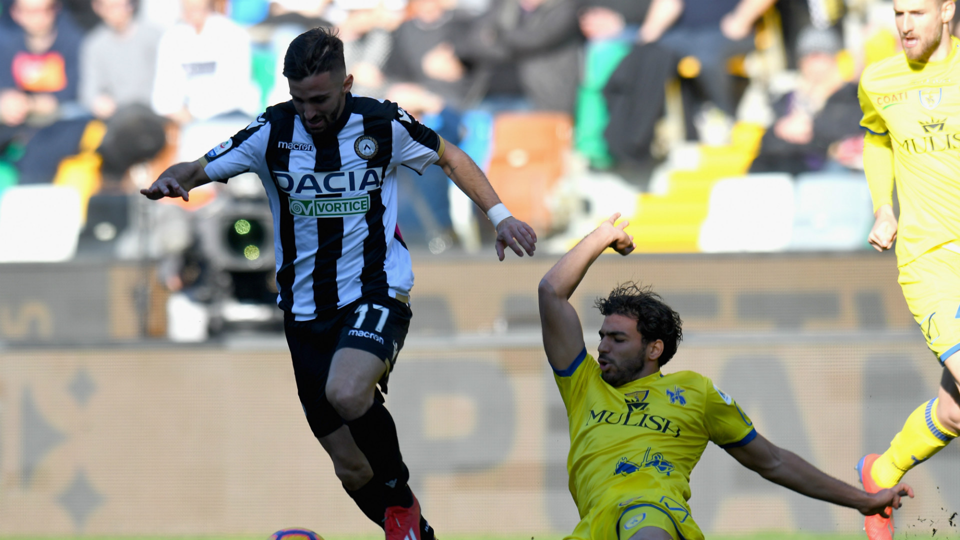 关于切沃客场战胜乌迪内斯，取得意外胜利的信息