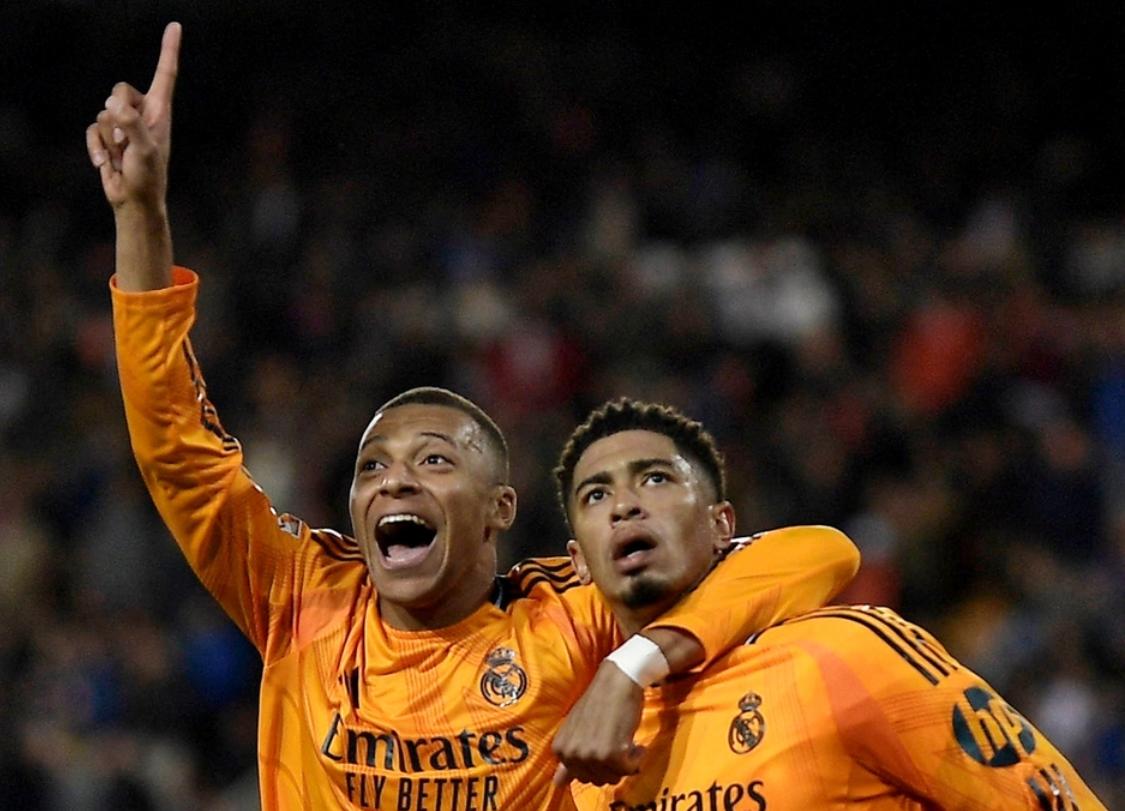 瓦伦西亚客场大胜莱加内斯，结束连败