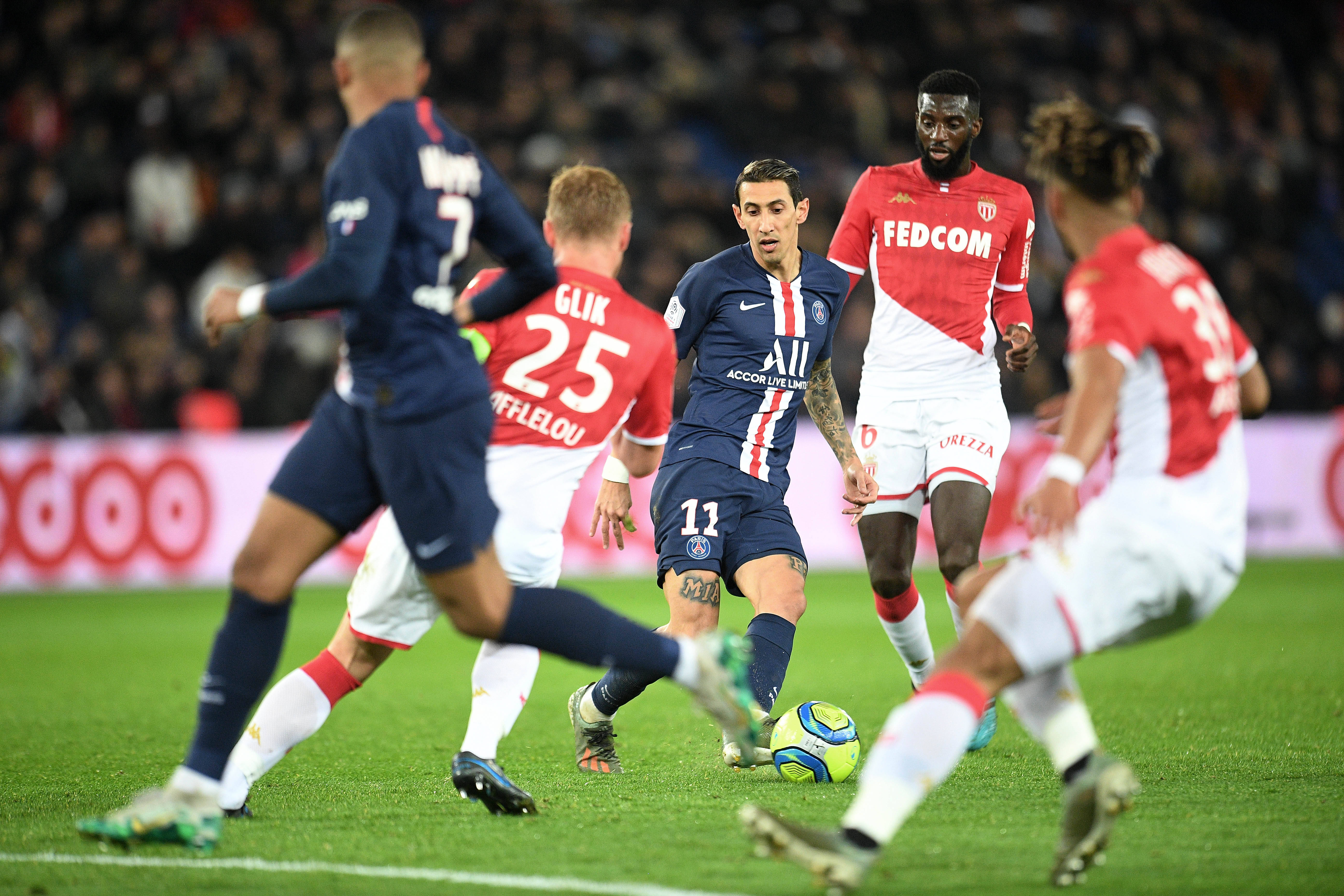 关于摩纳哥客场大胜：法甲强队状态回暖的信息