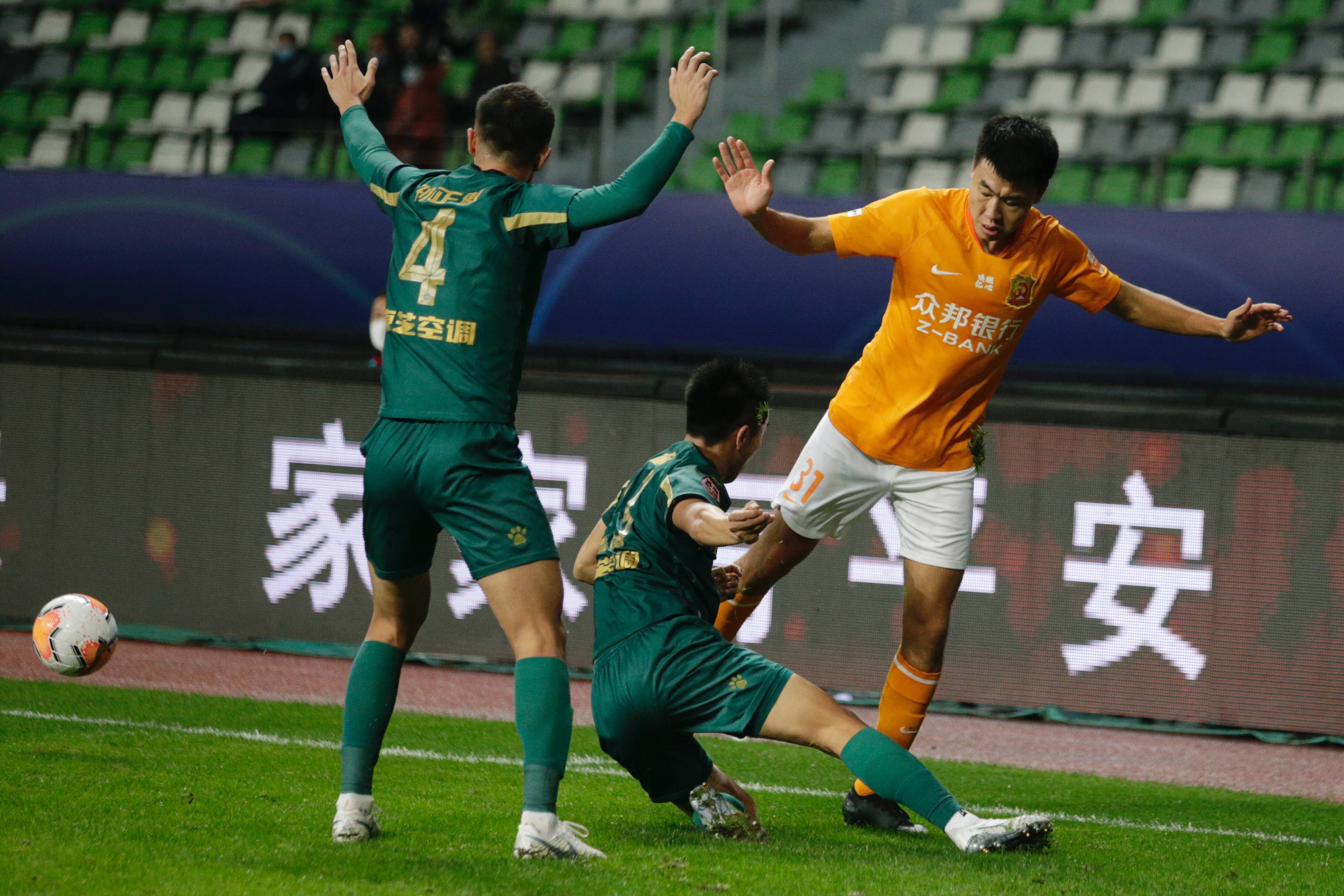 武汉卓尔信心十足，主场大胜领先优势扩大的简单介绍