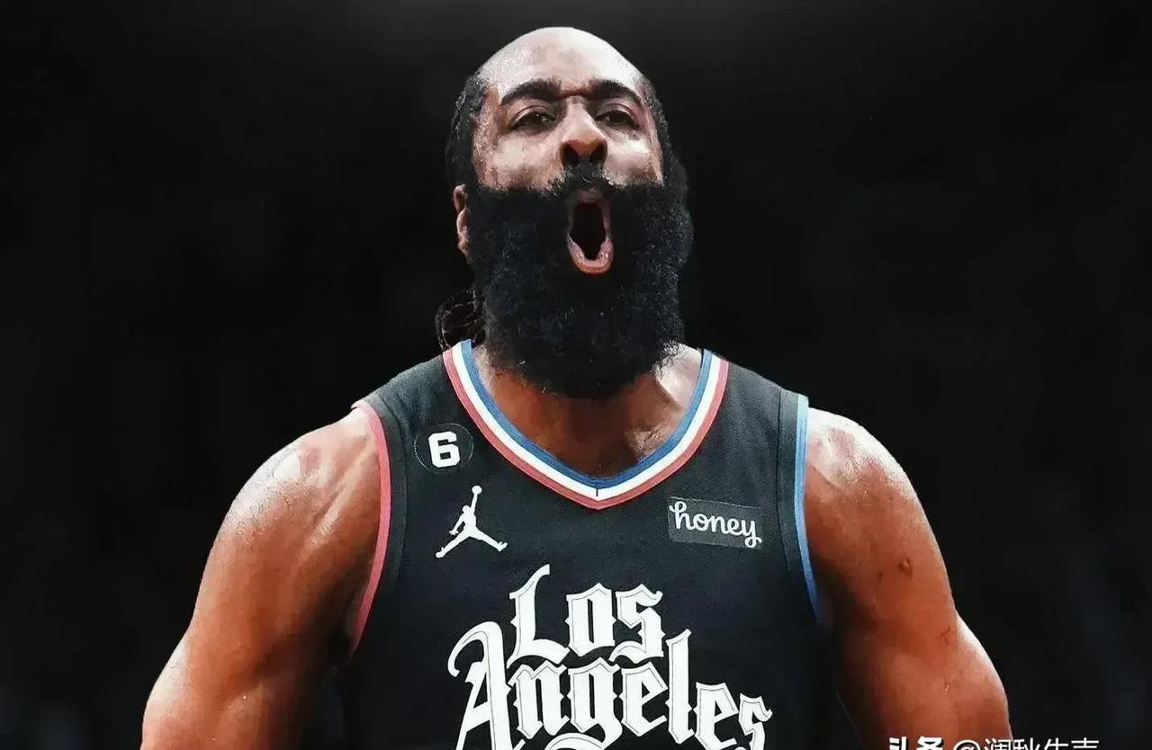 关于快船大胜小牛，安东尼-戴维斯狂砍分的信息