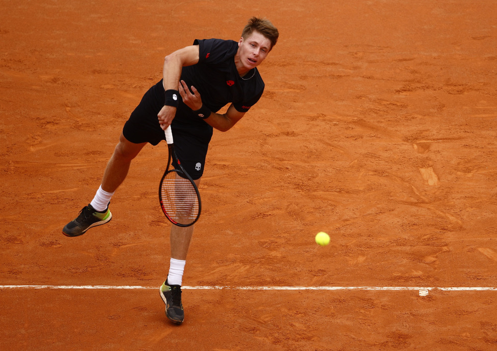 意大利网球队碾压法国网球队，瓦林卡爆发神勇