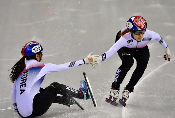 包含中国羽毛球队绝地反击韩国羽毛球队，马琳打破历史纪录的词条