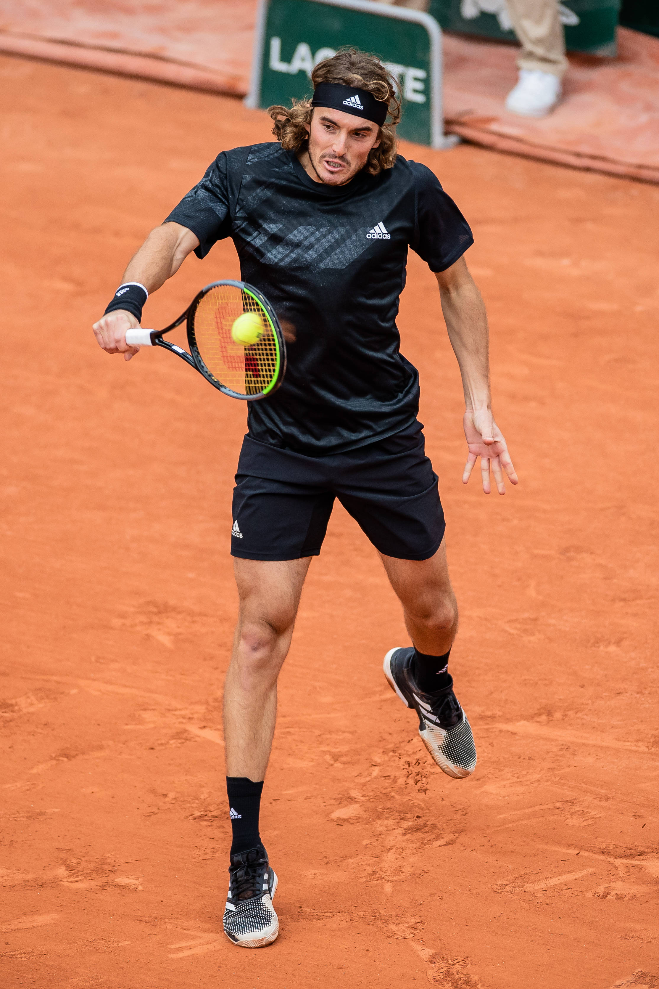 美国网球队绝地反击澳大利亚网球队，西西帕斯爆发神勇