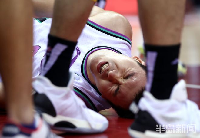 浙江队轻取骑士，陶汉林统治全场