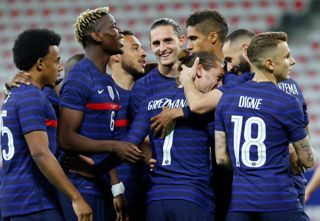 法国队横扫韩国队，梁靖崑统治全场