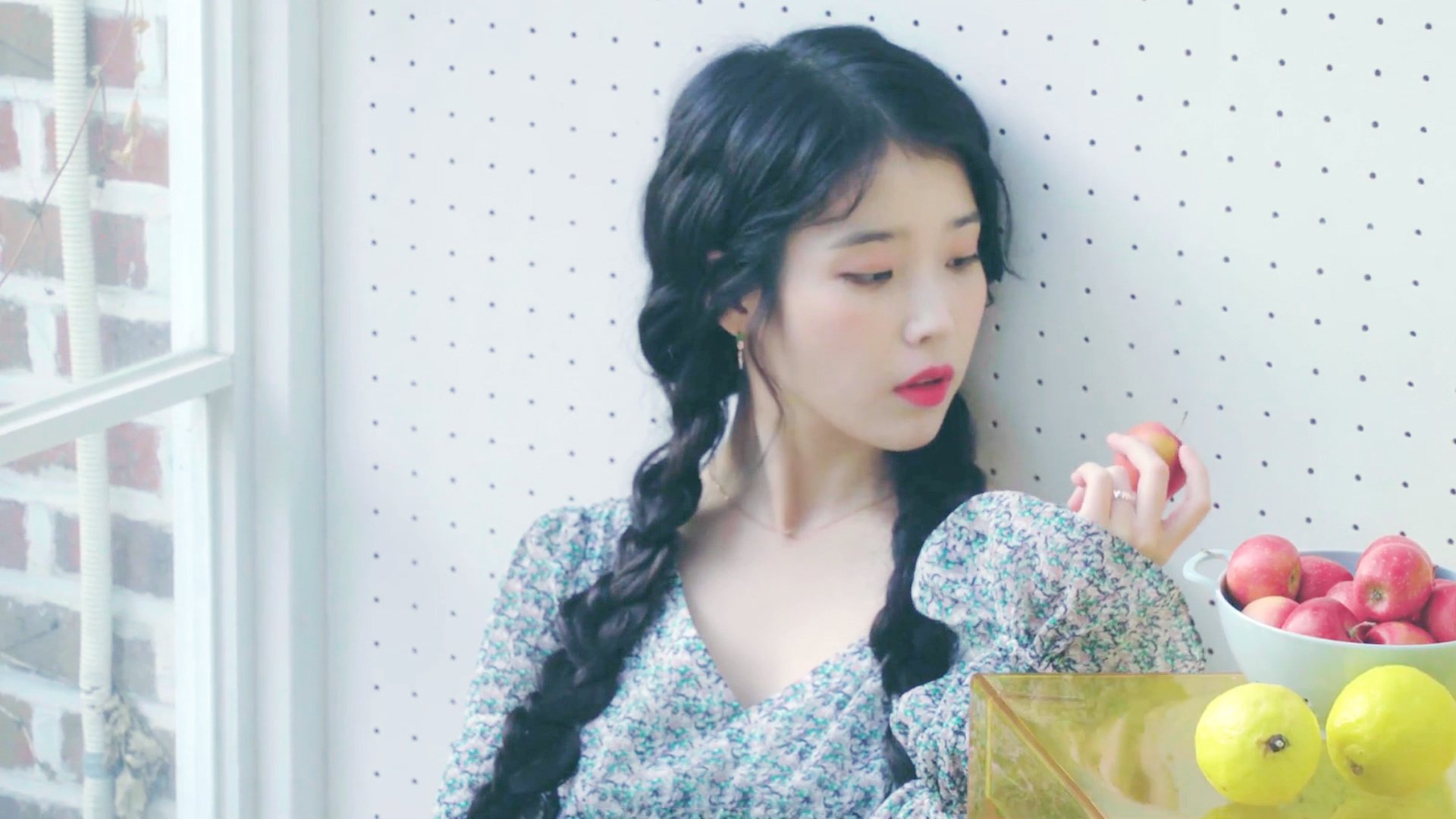 跨越太平洋的篮球对决，锡安关键一投定江山，76人鏖战胜辽宁