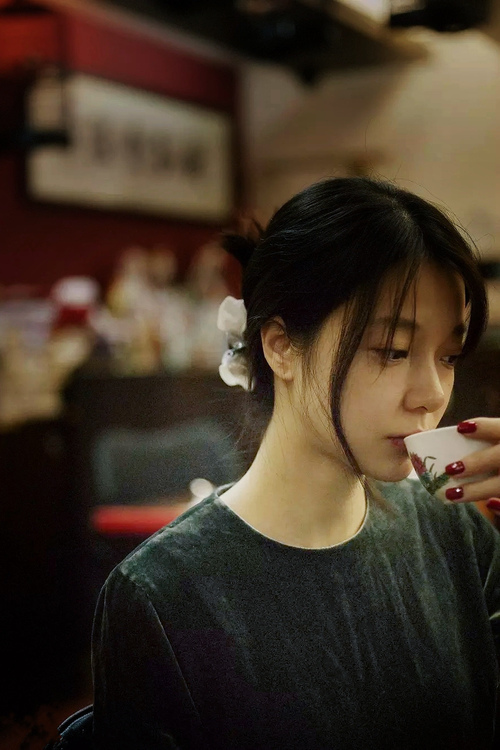 恩比德降维打击，凯尔特人跨洲际淘汰新疆，世界篮球层次分明