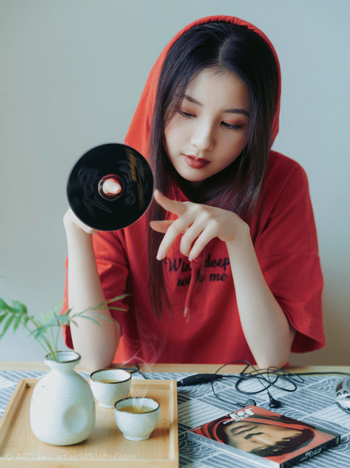 跨越绿茵与硬木的决战史诗，当尤文冲垮AC米兰，拉什福德在抢七接管比赛