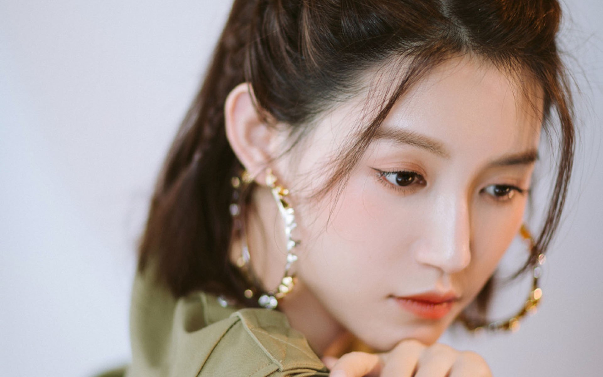 詹姆斯狂砍40分如天神下凡，雷霆窒息防守锁死辽宁命脉